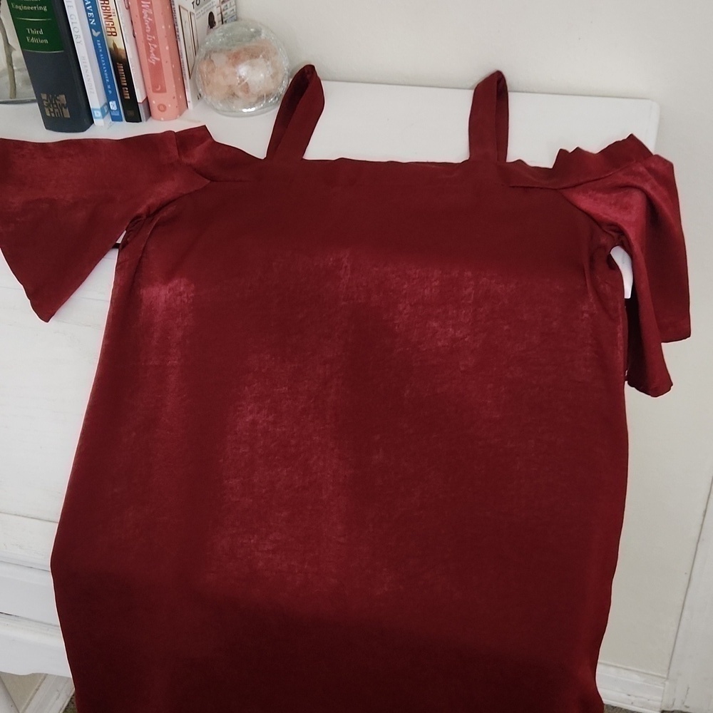 2for$10 Satin Open Shoulder Dress Romantic Feminine Date Night Small - Picture 6 of 7